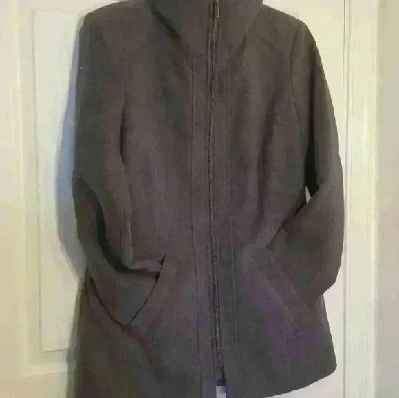 Small Gray Faded glory wool coat, length 28" and P2P length is 19" - Picture 1 of 12